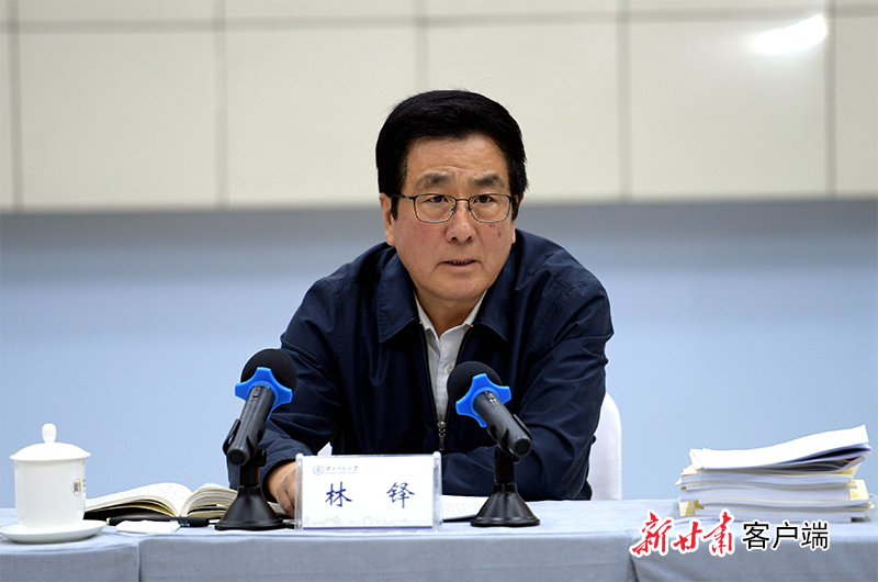 星空体育 -北京国安内部会议纪要流出——转会期再遭质疑；社区盾使命明确；心理建设被强调的简单介绍