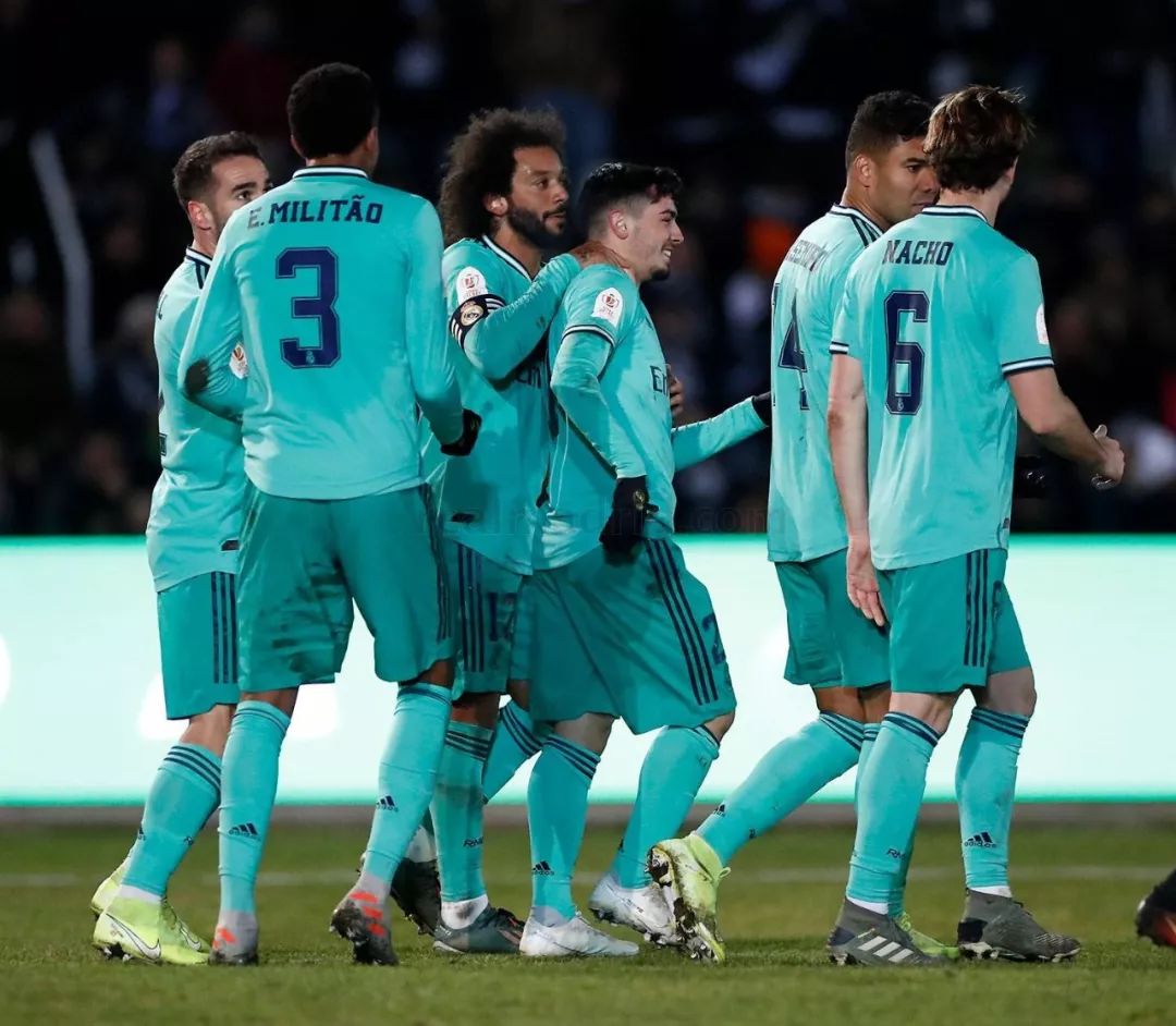 星空彩票 -热火与76人附加赛