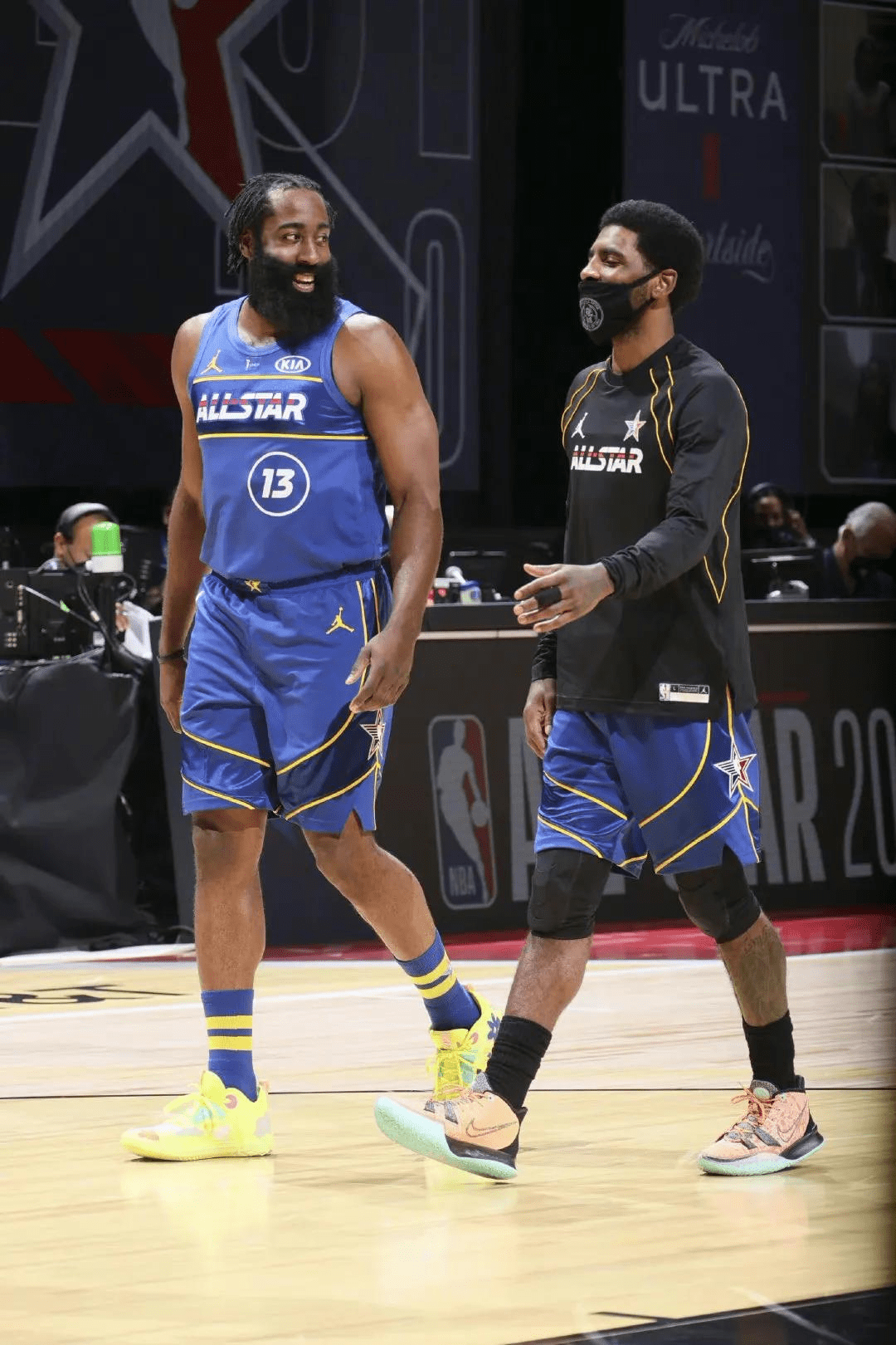 星空电竞官网 -纽约尼克斯豪取连胜备战欧超杯法兰克福转会期强势反弹，布鲁克林篮网围绕全明星赛防线松动看傻球迷 